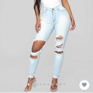 Stretchy Fashion Nova Ripped light wash jeans